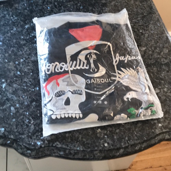 Bomber jacket - Picture 3 of 3